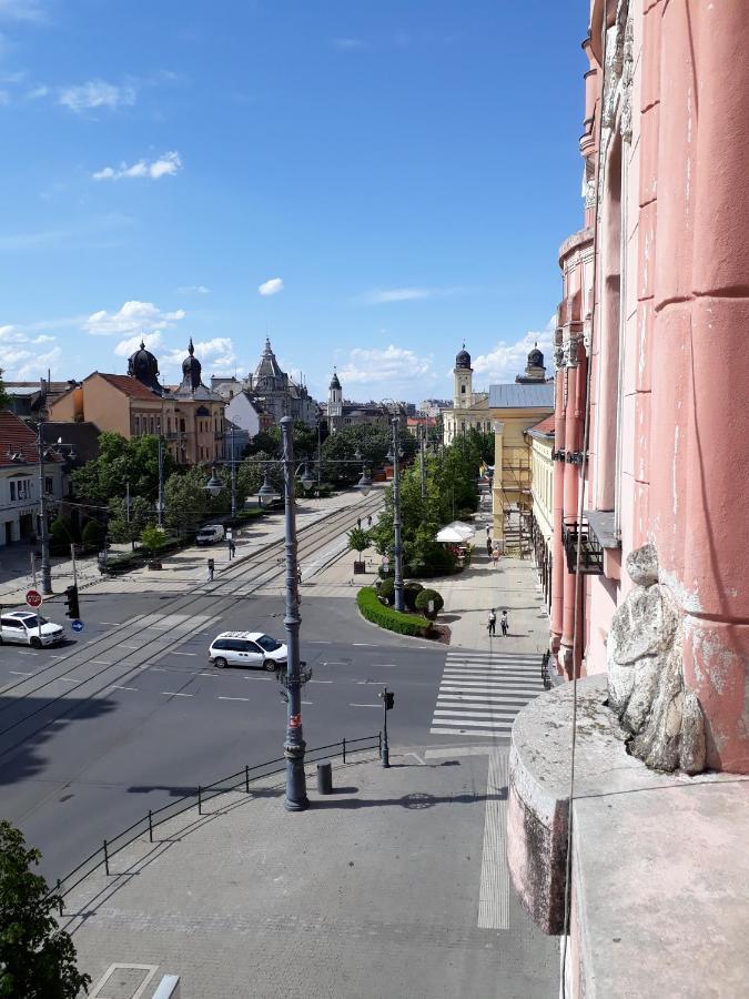 Hotel Piac Utcai Apartman Debrecen Exterior foto