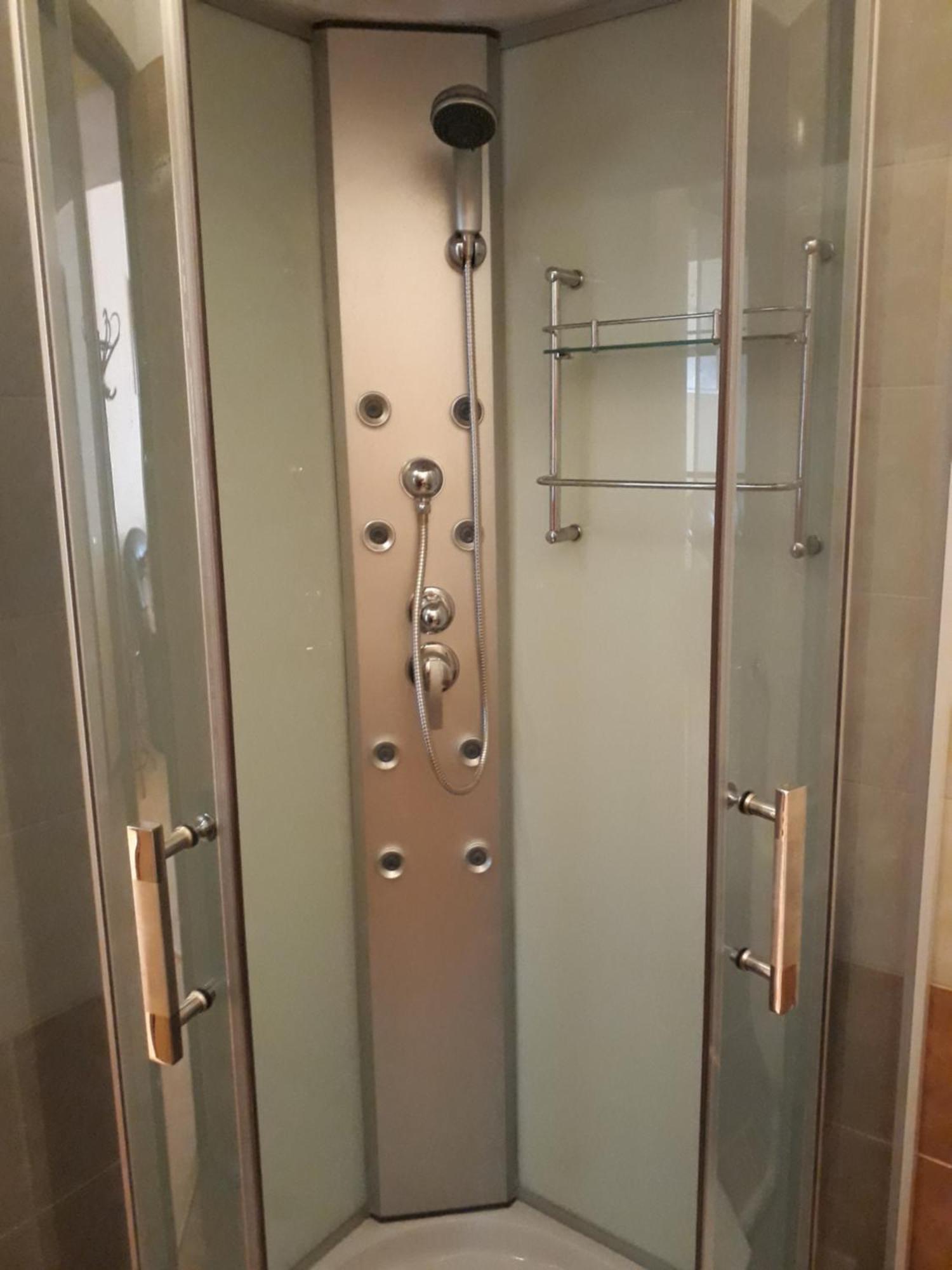 Piac Utcai Apartman Debrecen Exterior foto